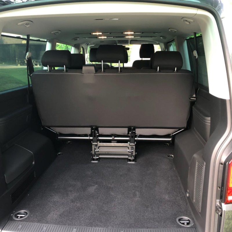 Huur Volkswagen Caravelle - vanrent.be